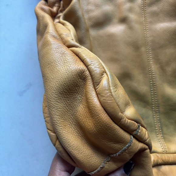 Linea Pelle Dylan Bag  Tan/Yellow - Picture 9 of 13